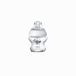 Garrafa de vidro TOMMEE TIPPEE 150ml X1, segura e ergonômica para bebês.