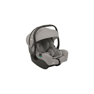 Ovinho Joie I-Gemm Foggy Grey com proteção Tri-Protect™ e ajuste Grow Together™ para máximo conforto e segurança do bebê.